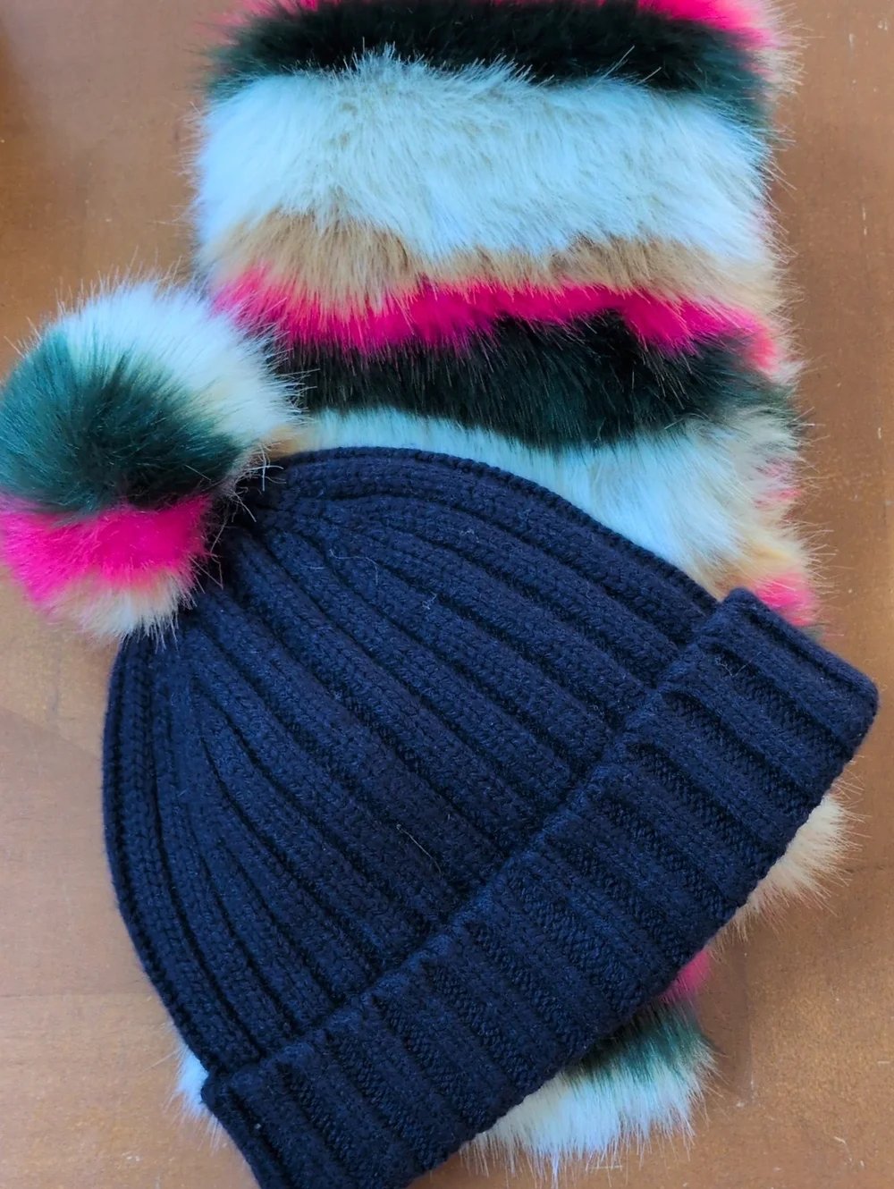 J Crew Faux Fur Stole Scarf w/ Rib-Knit Beanie w/ Multi-Colored Faux-Fur Pom-Pom
